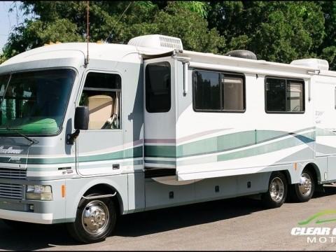 1999 Fleetwood Pace Arrow Vision 36B Motorhome for sale
