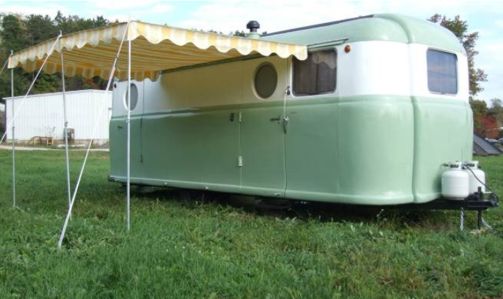 Vintage renovated 1949 Palace Royale camper