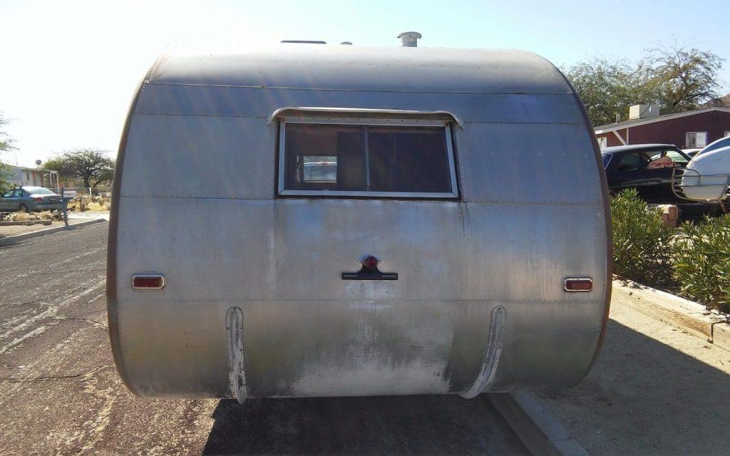unrestored 1952 Spartan Spartanette Tandem camper trailer