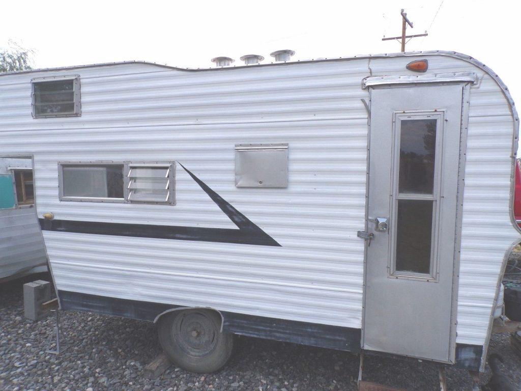 hunting rig 1963 Rancho el rae camper trailer