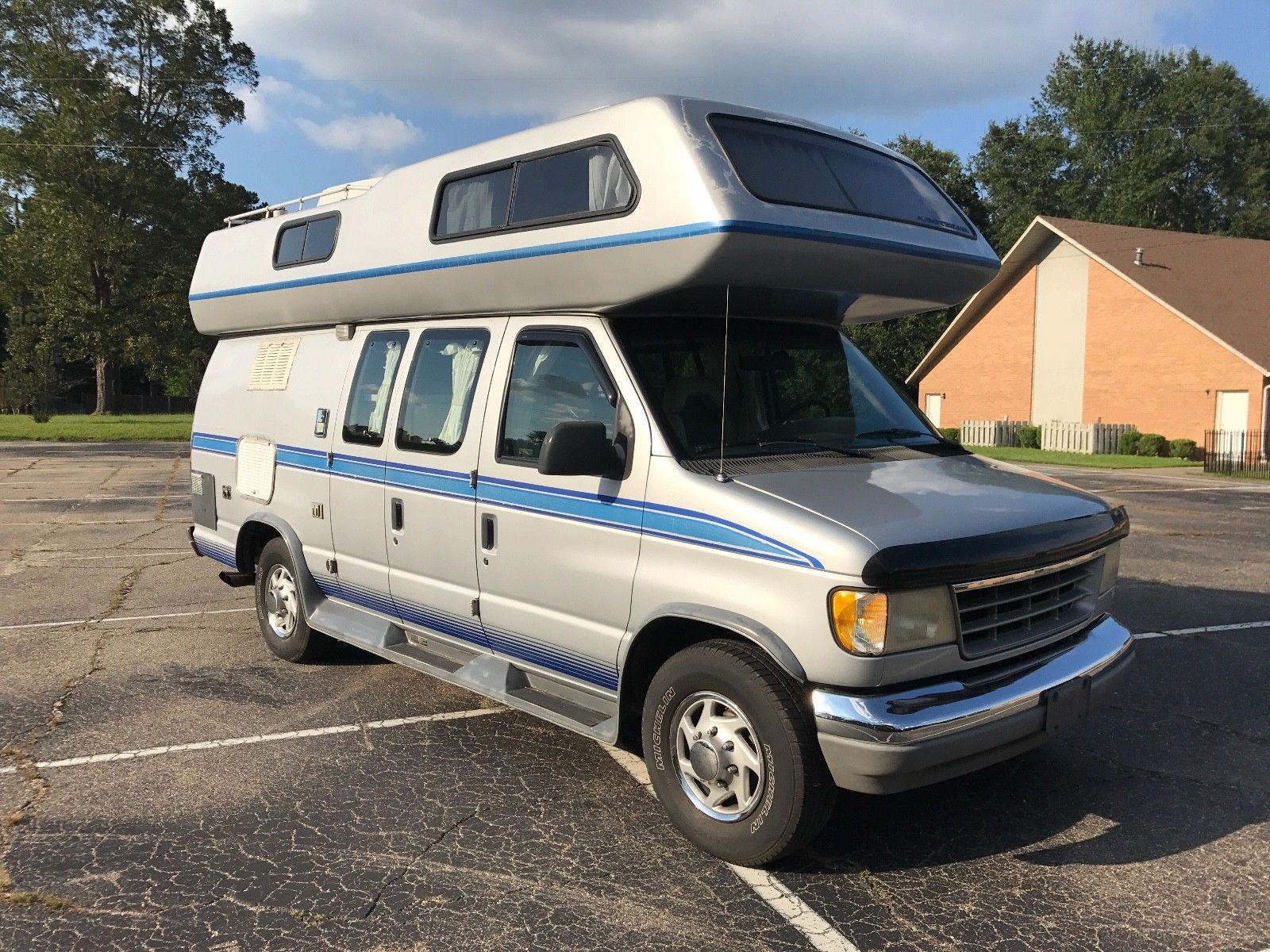 Small Dents 1992 Airstream B190 Camper For Sale