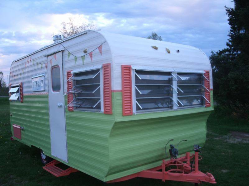 desirable model 1961 Trailblazer camper trailer