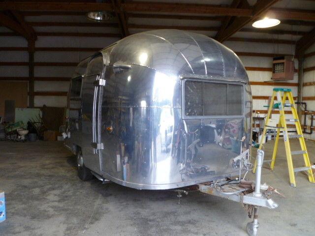 needs work 1957 Airstream Bubble camper trailer