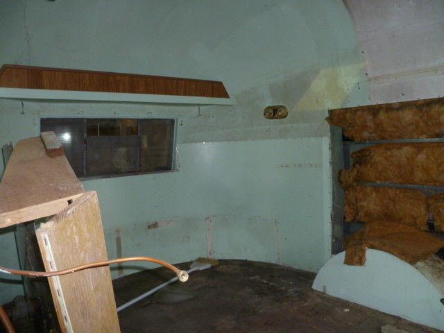 needs work 1957 Airstream Bubble camper trailer