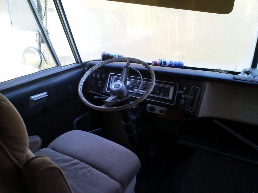 no brakes 1970 Dodge Travco camper