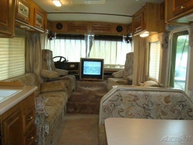 well maintained 1995 Tiffin Allegro 31 motorhome camper RV