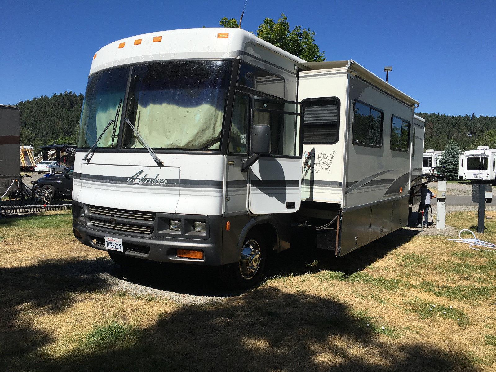 2000 winnebago adventurer value