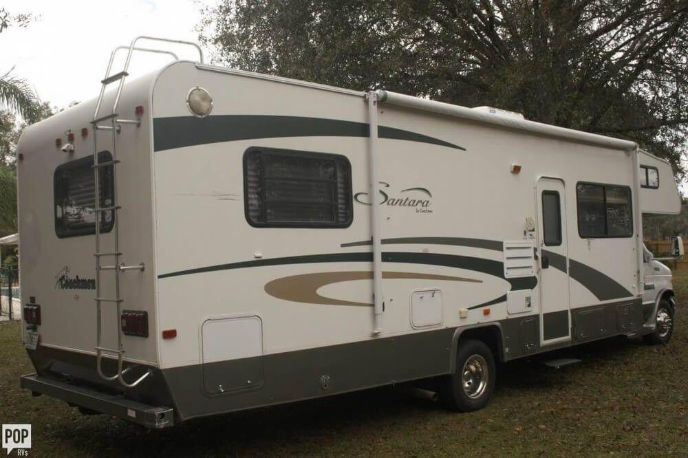 low miles 2002 Coachmen Santara camper