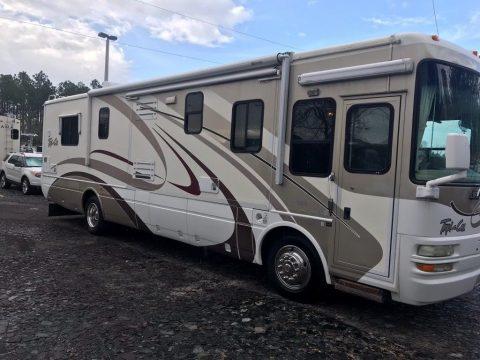 very low miles 2004 National Tropic Cal 37T camper for sale