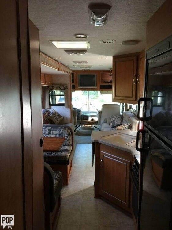 smoke free 2006 Pacific Coachworks Surf Side camper rv