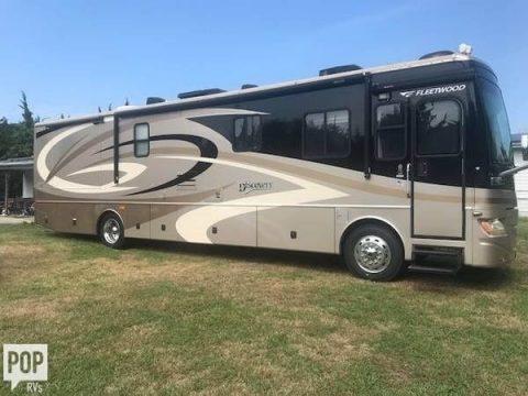 great shape 2007 Fleetwood Discovery 39 foot camper for sale