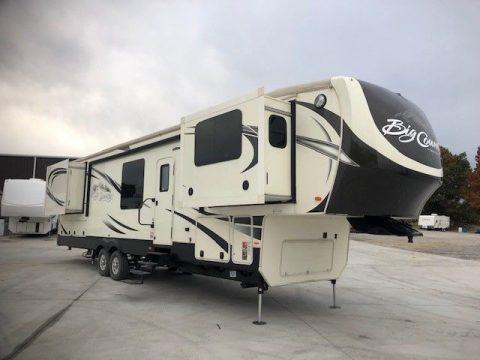 water damage 2016 Heartland Big Country camper for sale