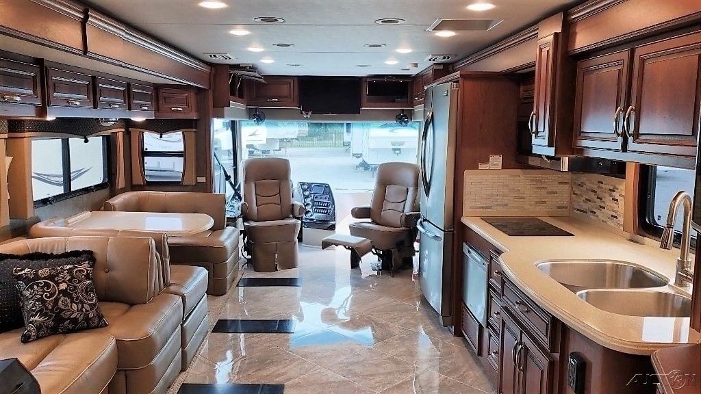 well equipped 2016 Forest River Berkshire XLT camper