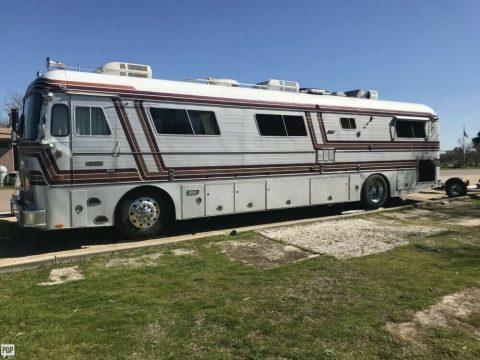 home on wheels 1980 Newell Coach Classic camper for sale