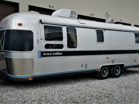 good shape 1988 Airstream Excella 1000 camper for sale