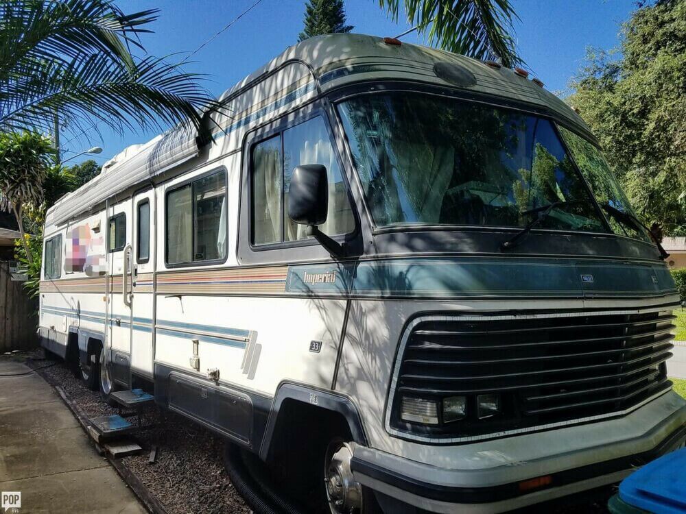solid 1987 Holiday Rambler Imperial camper