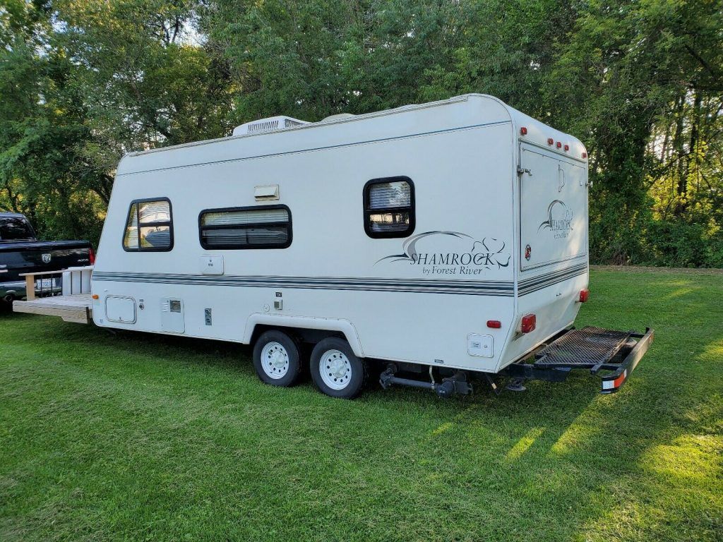 toy hauler 2000 Forest River Shamrock camper @ Campers for sale