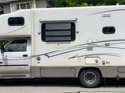 low mileage 2001 Dodge Xplorer Xcursion camper for sale