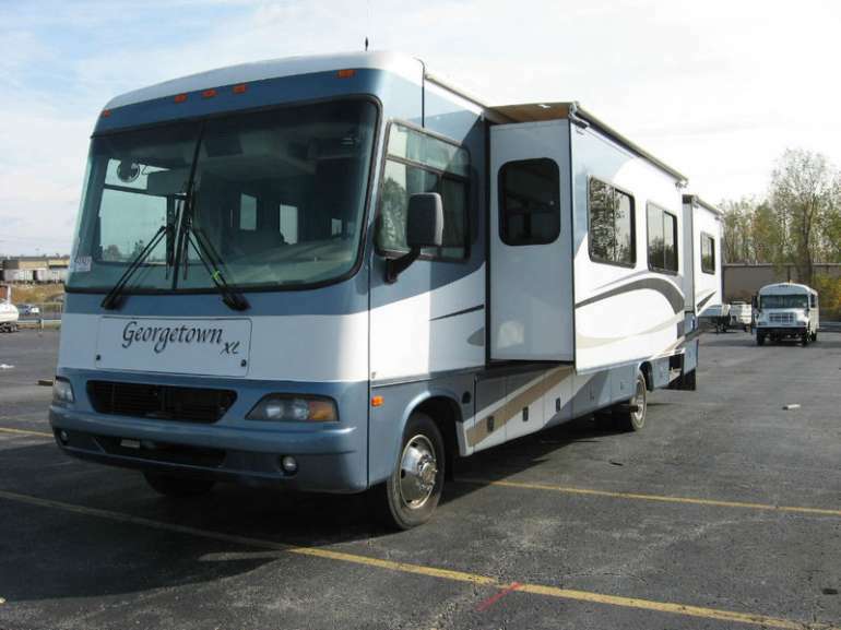 new parts 2005 Forest River Georgetown XL camper