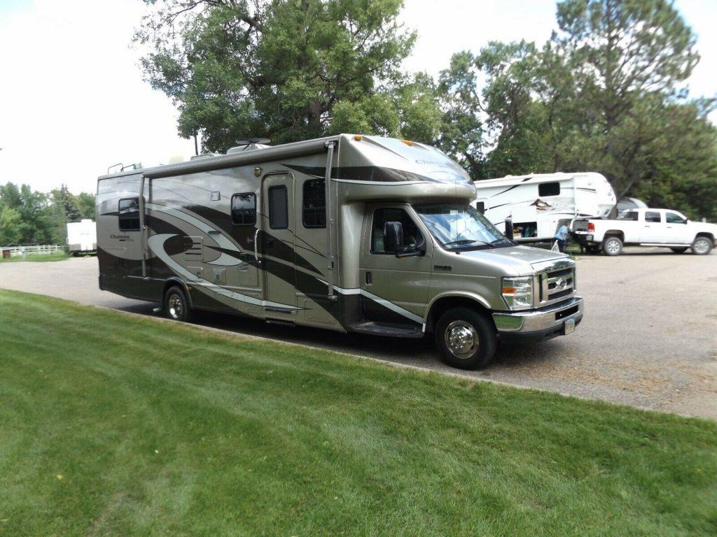 great shape 2008 Four Winds CHATEAU camper