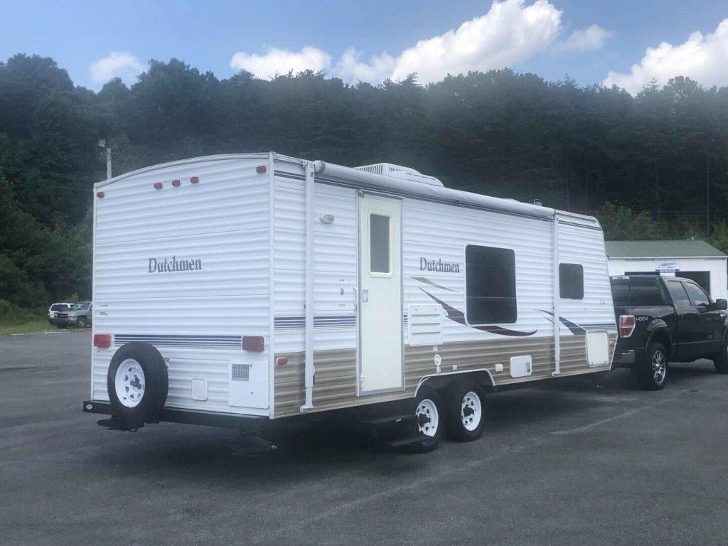 well equipped 2008 Dutchmen Lite 25CGS camper