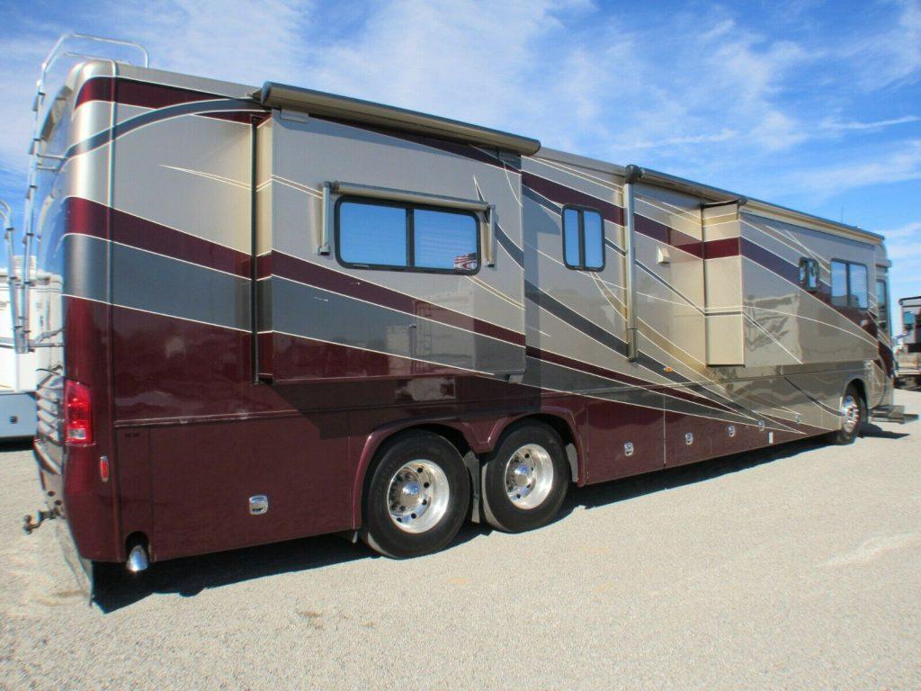 well optioned 2007 Country Coach 42SS Siskiyou SUMMIT camper