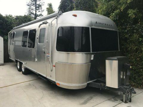 extra equipment 2004 Airstream international camper for sale