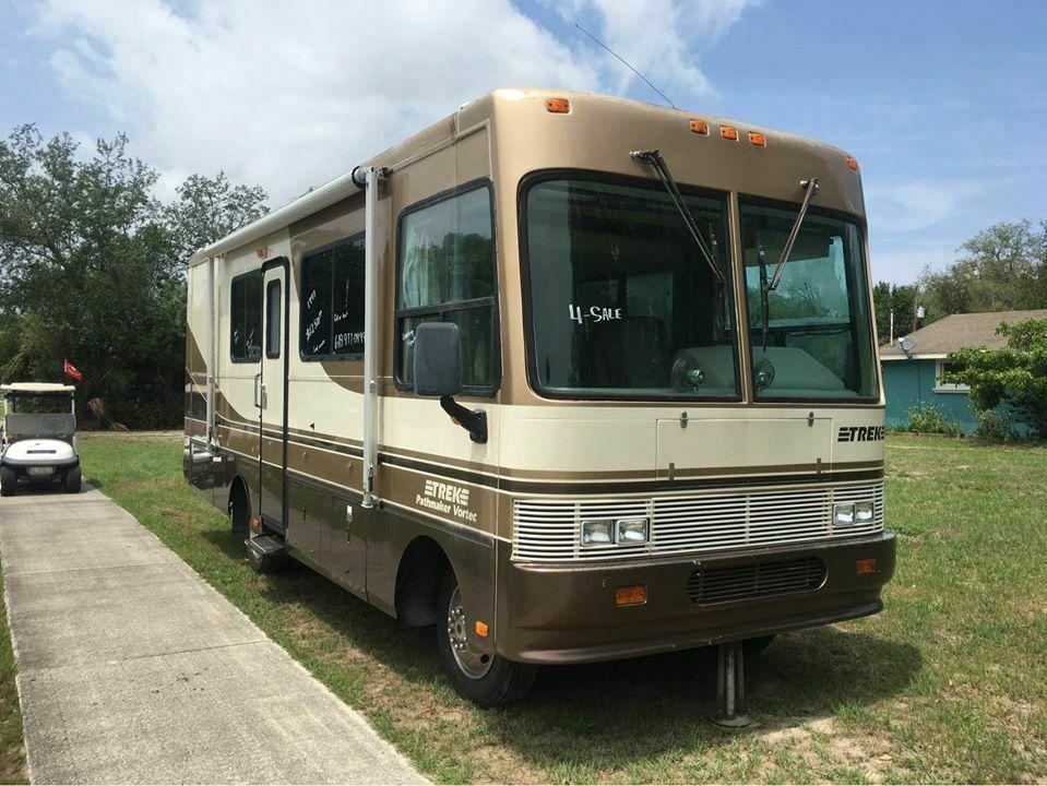 great shape 1998 Safari Trek camper