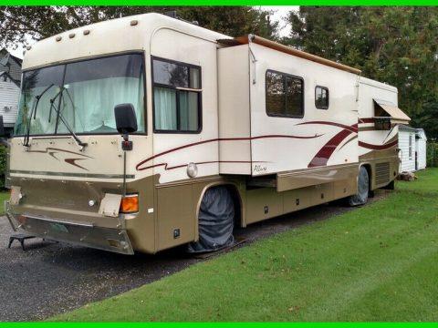 well equipped 2000 Country Coach Allure camper for sale