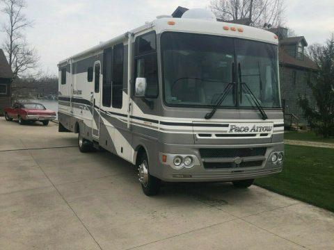low miles 2002 Fleetwood Pace Arrow 37A camper for sale