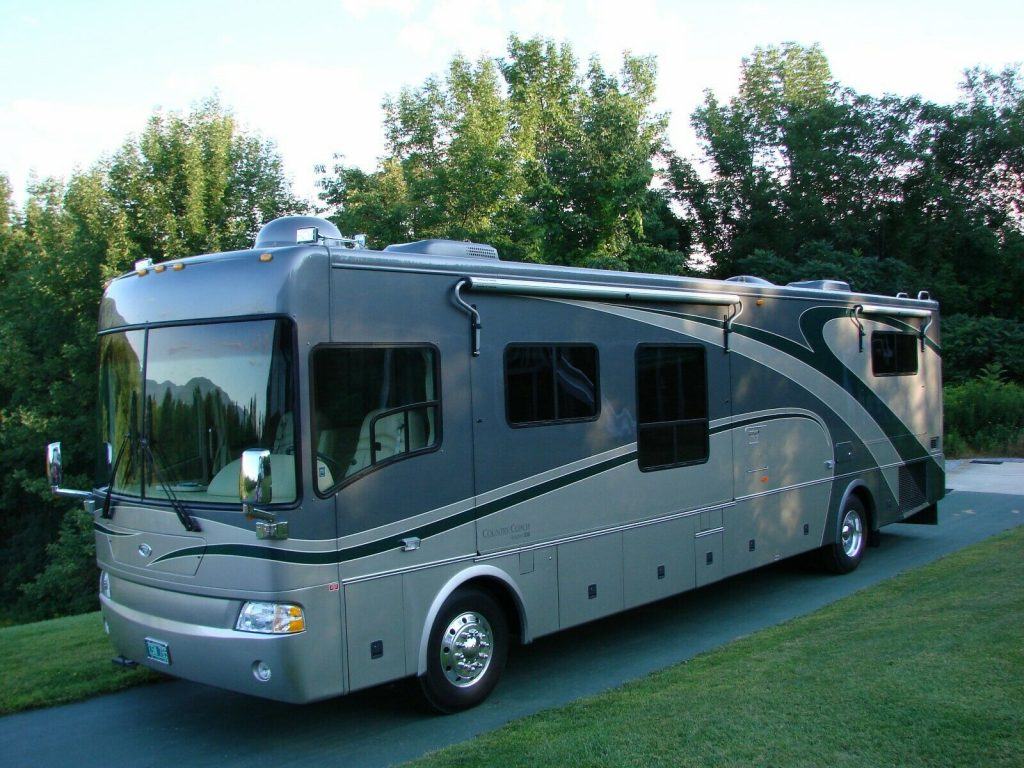 low miles 2005 Country Coach camper
