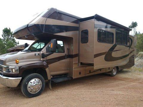 well equipped 2007 Jayco 33SS Seneca HG camper for sale