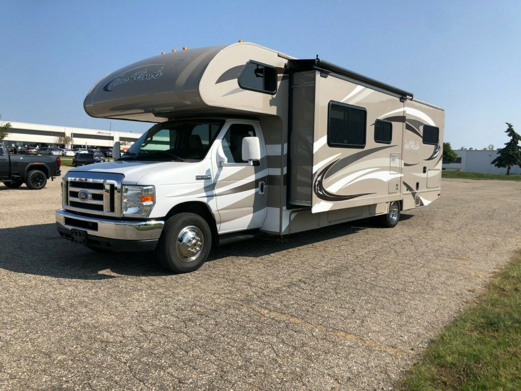 low miles 2014 Four Winds camper