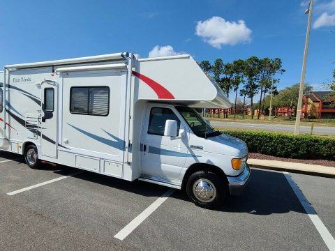 2007 Thor Fourwinds 29R camper [very clean and well equipped] for sale