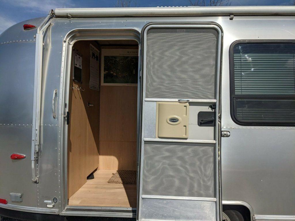 2008 Airstream Safari Sport 22 camper [equipped with everything you need]