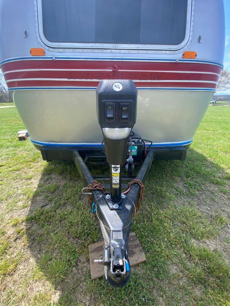1981 Airstream Excella camper [modified and restored]