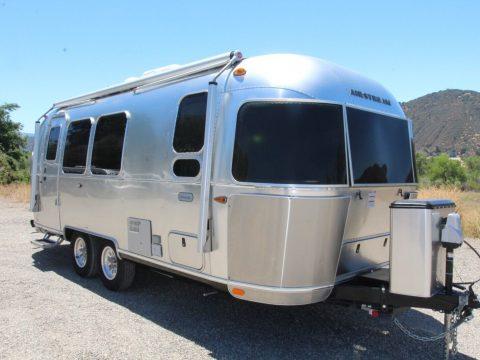 2020 Airstream Globetrotter 23FB Twin Travel Trailer [loaded with luxurious features] for sale