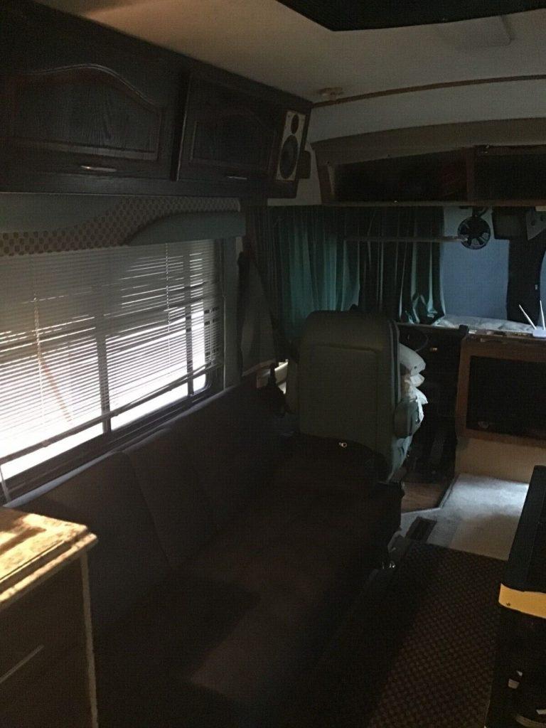 1994 Fleetwood American Dream RV camper [well miantained]