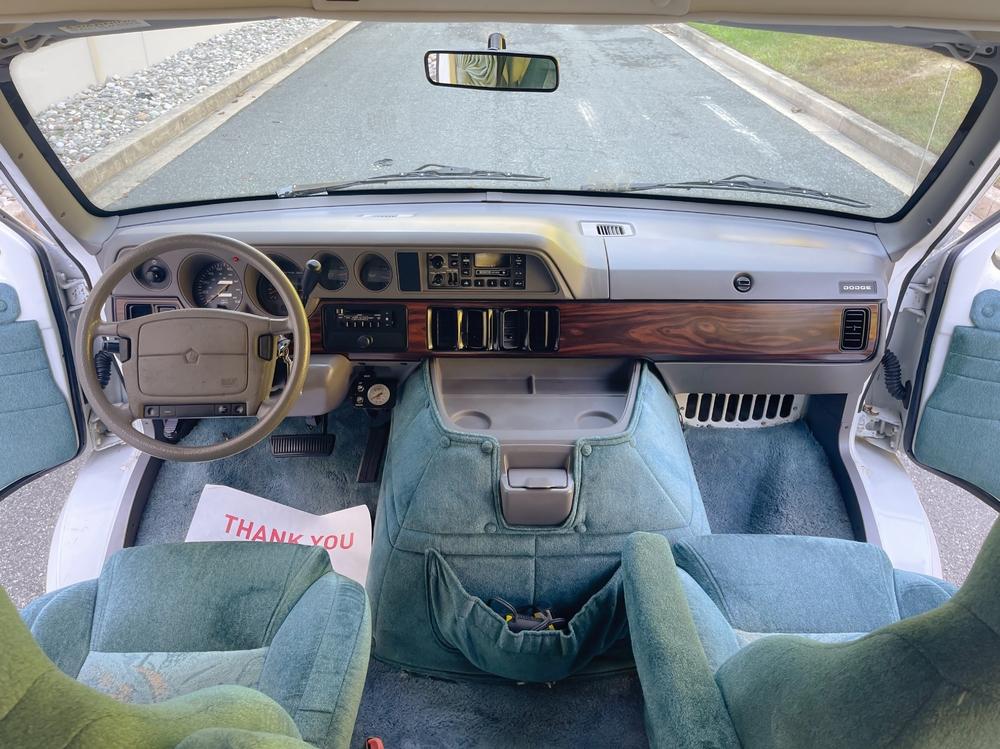 1997 Dodge Ram 3500 Wide Body Freedom Conversion/Leisure Travel