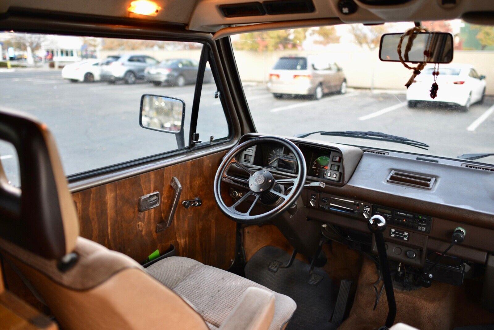 1986 Volkswagen Vanagon Syncro camper [Full Off-Grid Camper Build] for sale