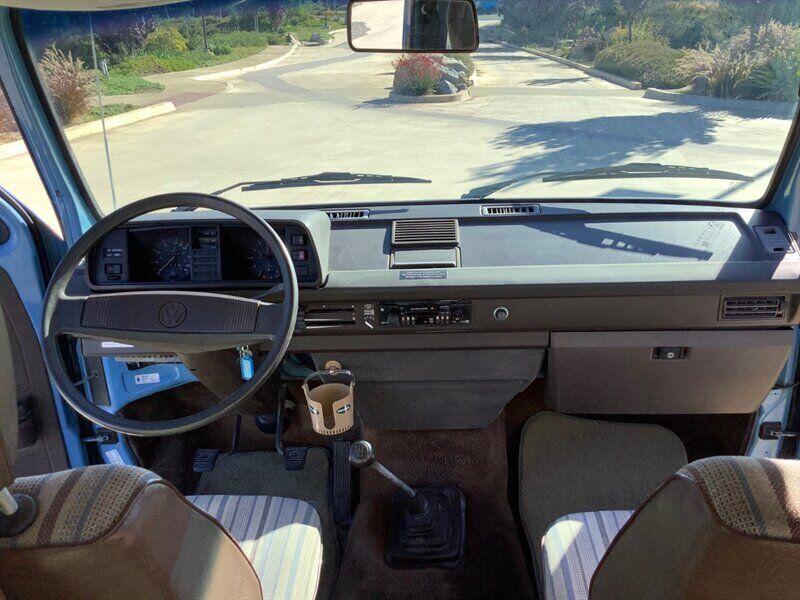 1982 Volkswagen Vanagon Westfalia camper [complete cosmetic restoration]