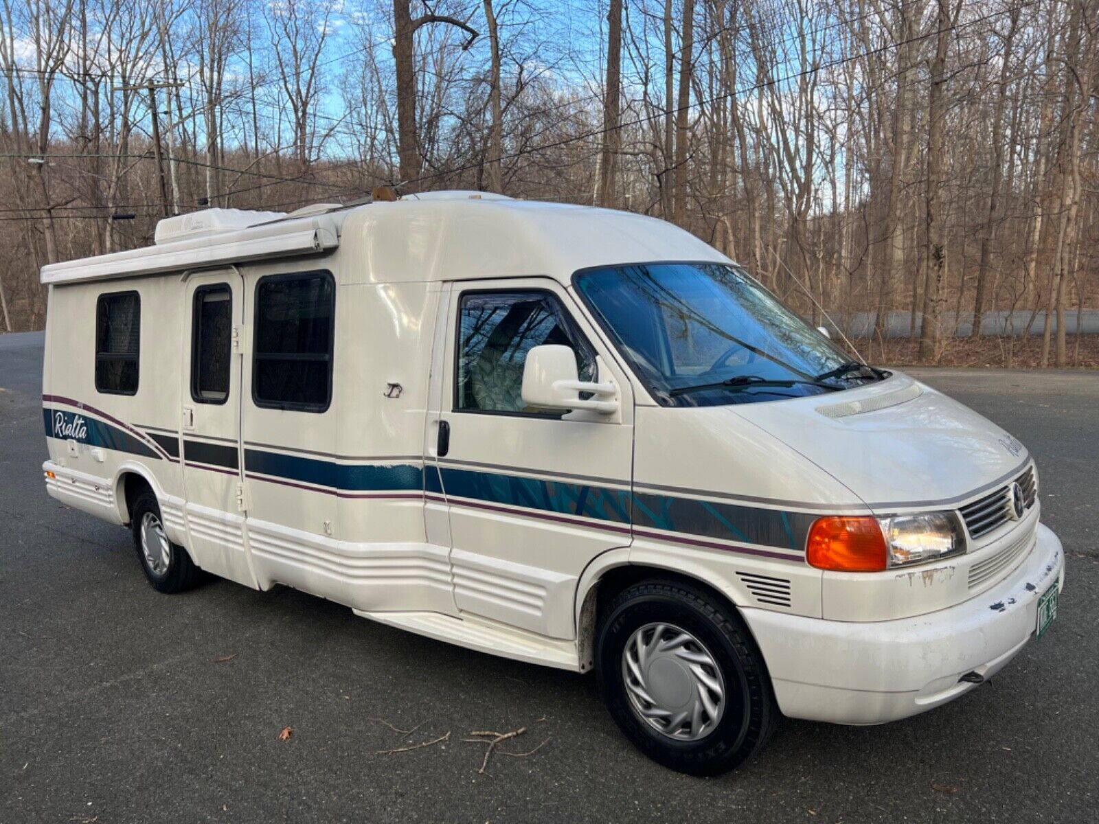 1997 Volkswagen Rialta FWD RV Motorhome Class B Only 69,800 for sale