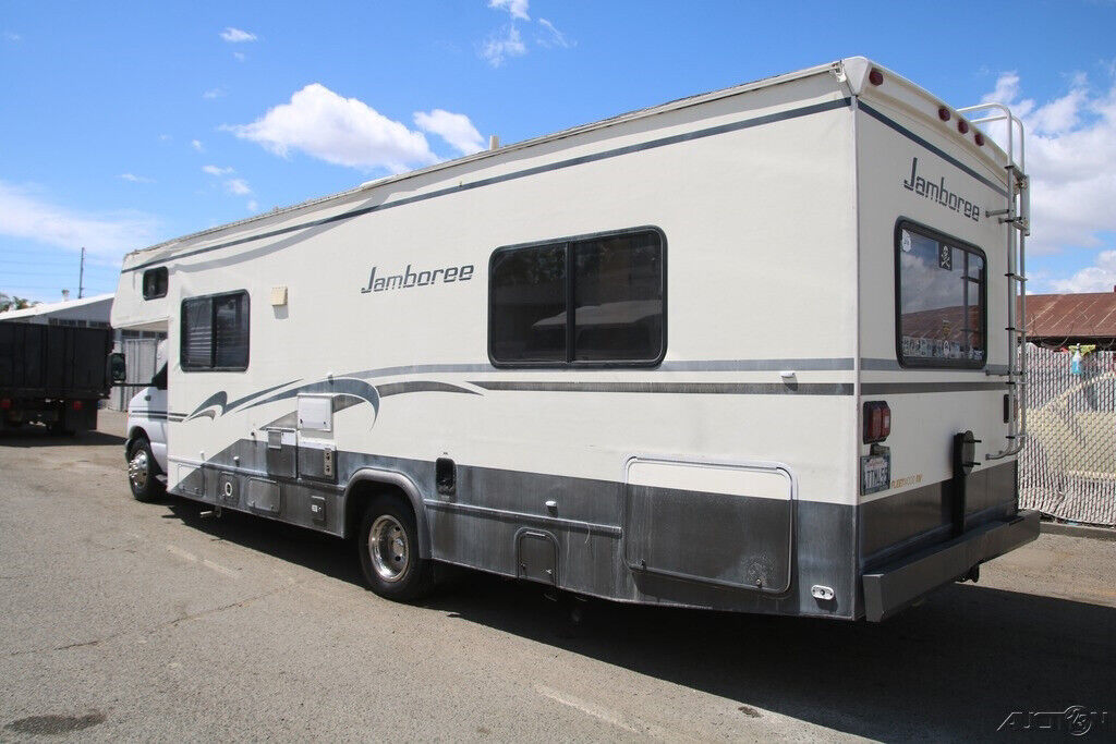 2002 Fleetwood Jamboree RV 29FT camper [needs service]