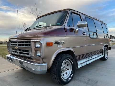1985 Chevrolet G20 Van Camper [clean all over] for sale