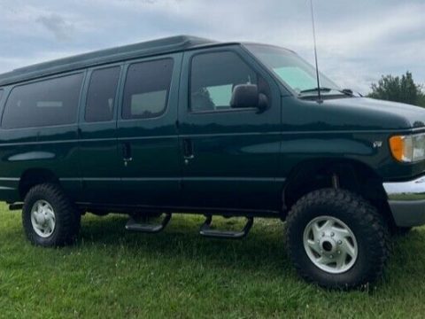 2000 Ford E350 XLT Econoline Super Duty Camper [well kept with new parts] for sale