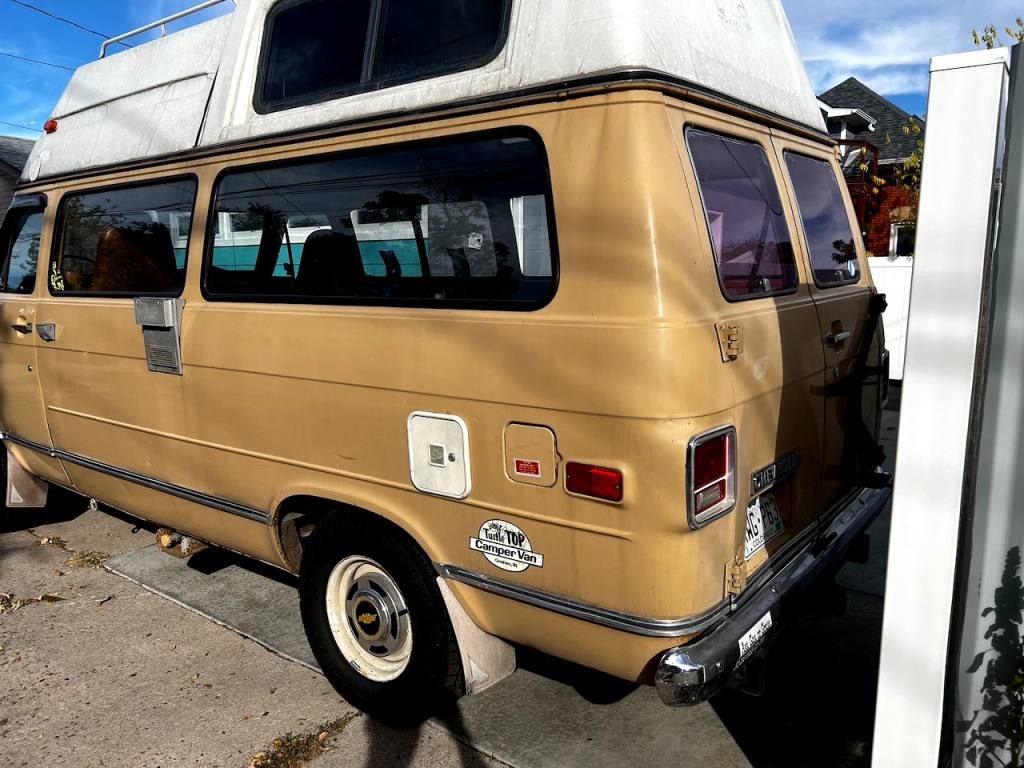 1977 Chevrolet G20 camper [perfect camper project]