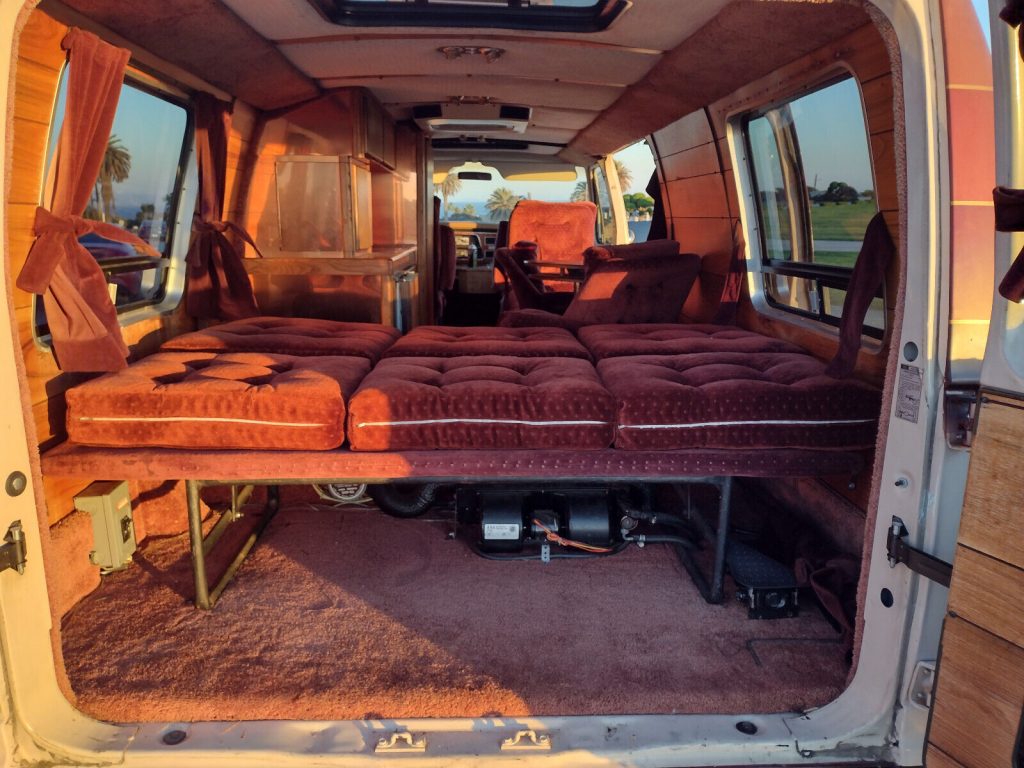 1981 Ford E Series camper [low miles conversion van]