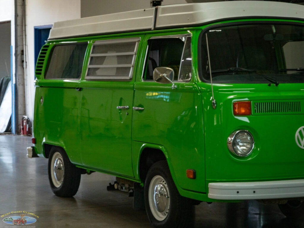 1977 Volkswagen Pop Top Camper Van Bus