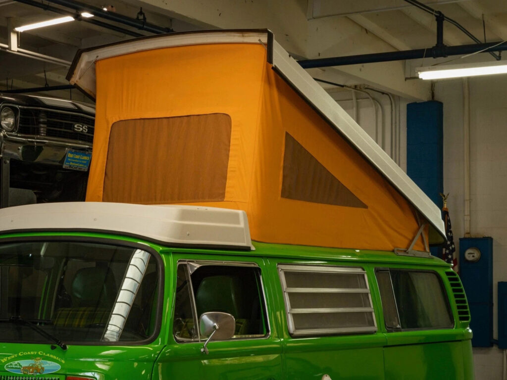 1977 Volkswagen Pop Top Camper Van Bus