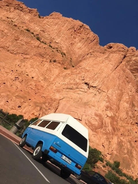 1984 Volkswagen Vanagon Camper 1.9L H4 8V Manual Minivan/van